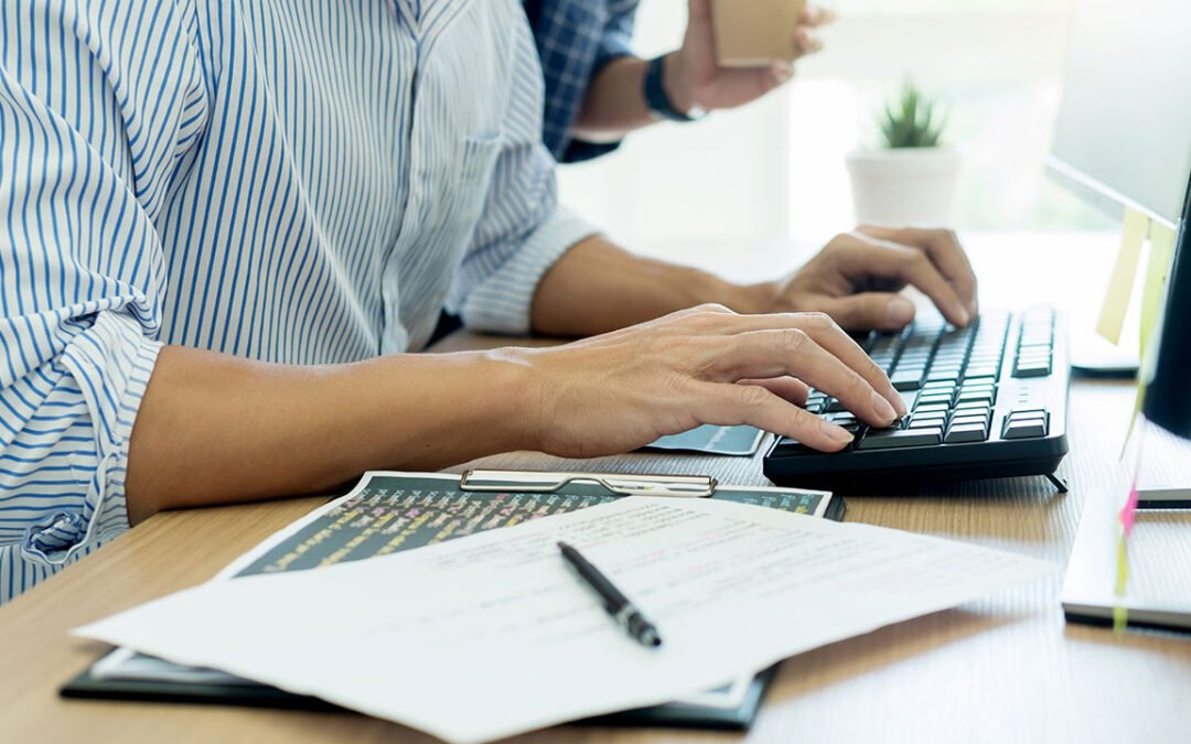 ¿Qué incluye el curso de preparación para Auxiliar Administrativo del Estado?