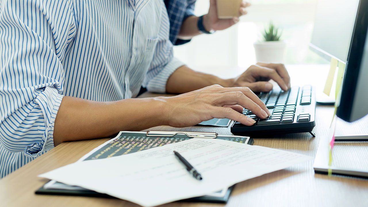 ¿Qué incluye el curso de preparación para Auxiliar Administrativo del Estado?